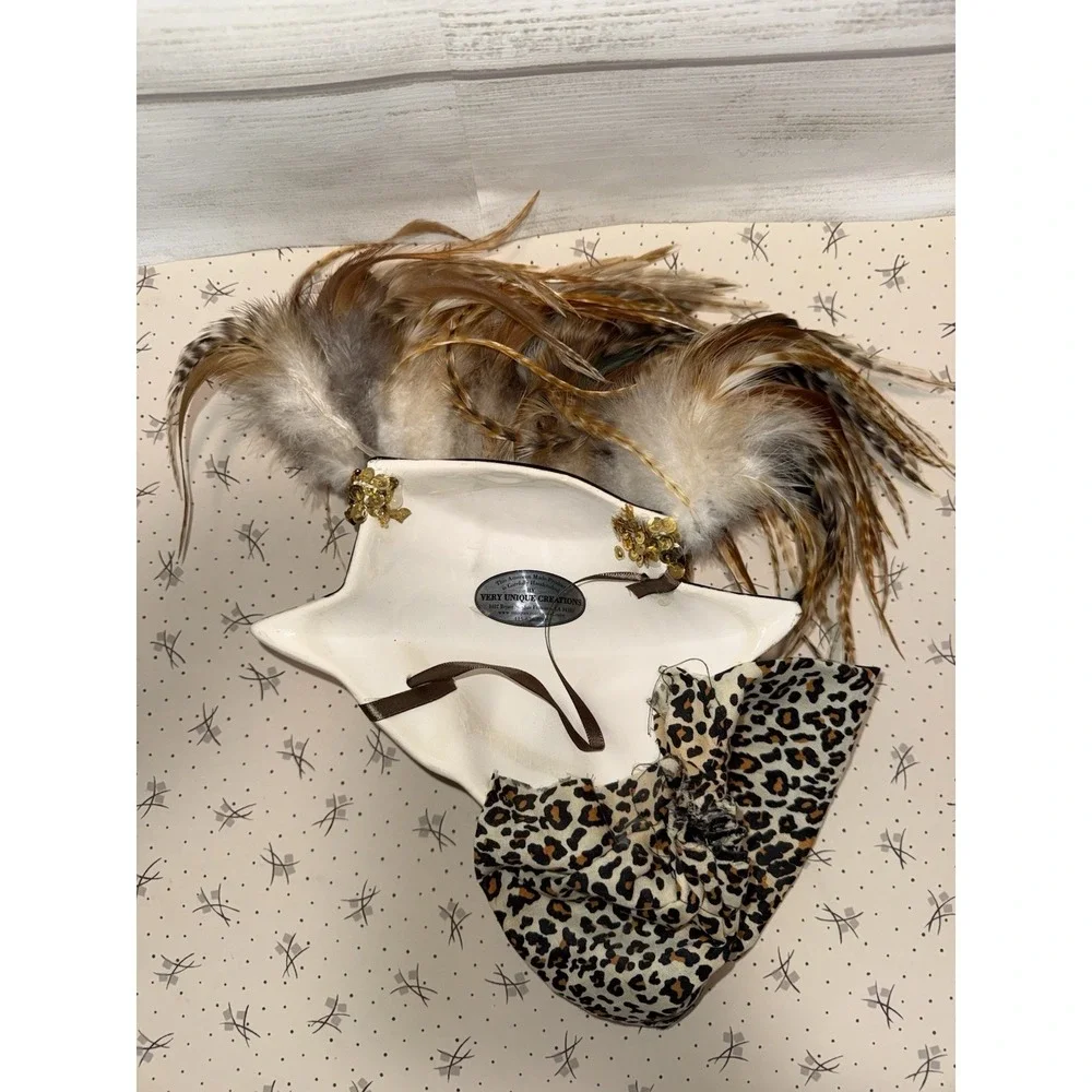 Unique Creations Art Deco Roaring 20s Lady Face Mask Wall Hanging Feather Hat